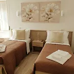 Caba Santa Cristina Апартаменти