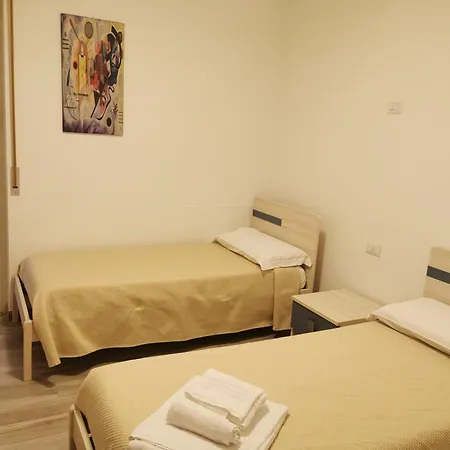 Caba Santa Cristina Апартаменти *